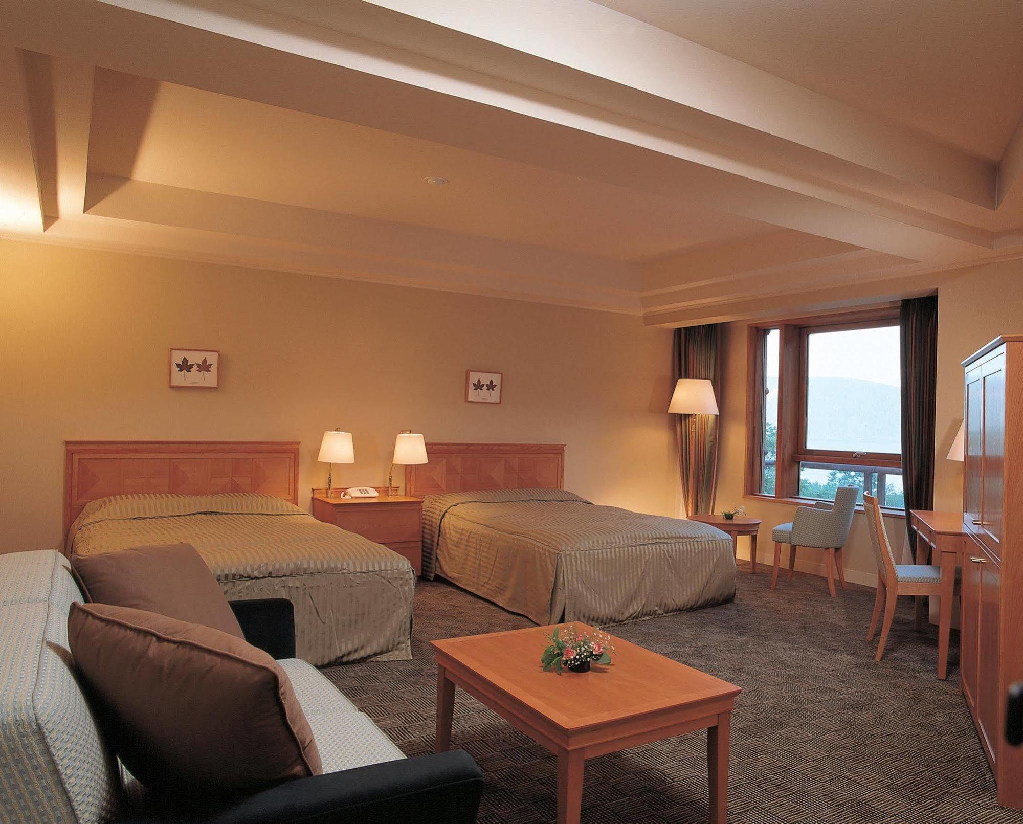 โทวาดา พรินซ์ โฮเต็ล Hotel Kosaka ภายนอก รูปภาพ