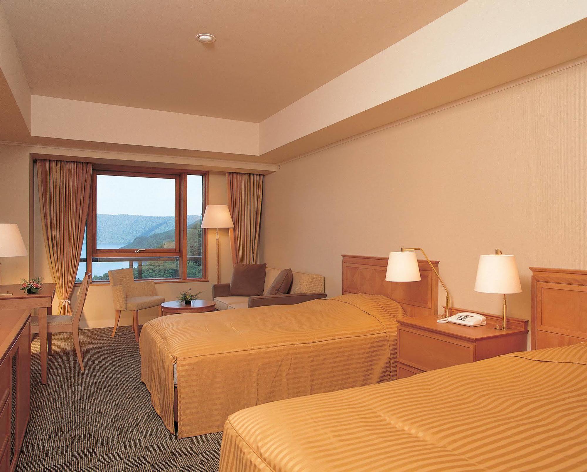 โทวาดา พรินซ์ โฮเต็ล Hotel Kosaka ภายนอก รูปภาพ